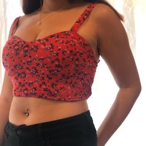 Floral crop top 🌸